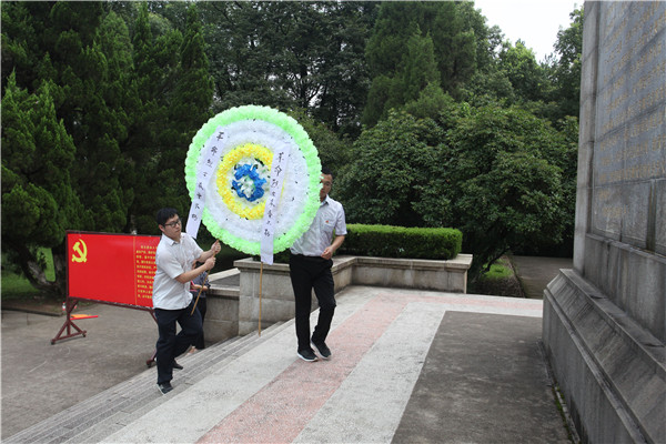 博盈国际钢构：重走红军路 铭刻历史磨砺党性