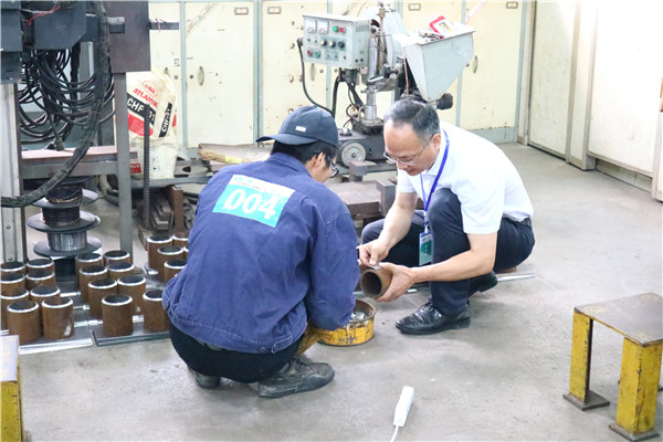 弧光闪灼 焊出风范丨博盈国际钢构在市区级焊工职业手艺角逐中包办多项殊荣