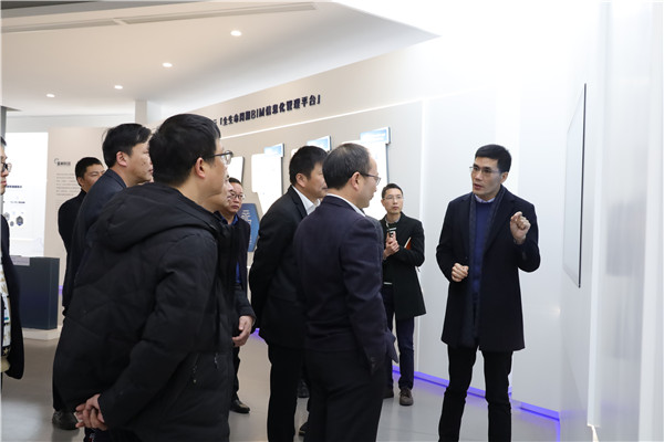 柯桥区委书记赵如浪一行考察博盈国际绿筑